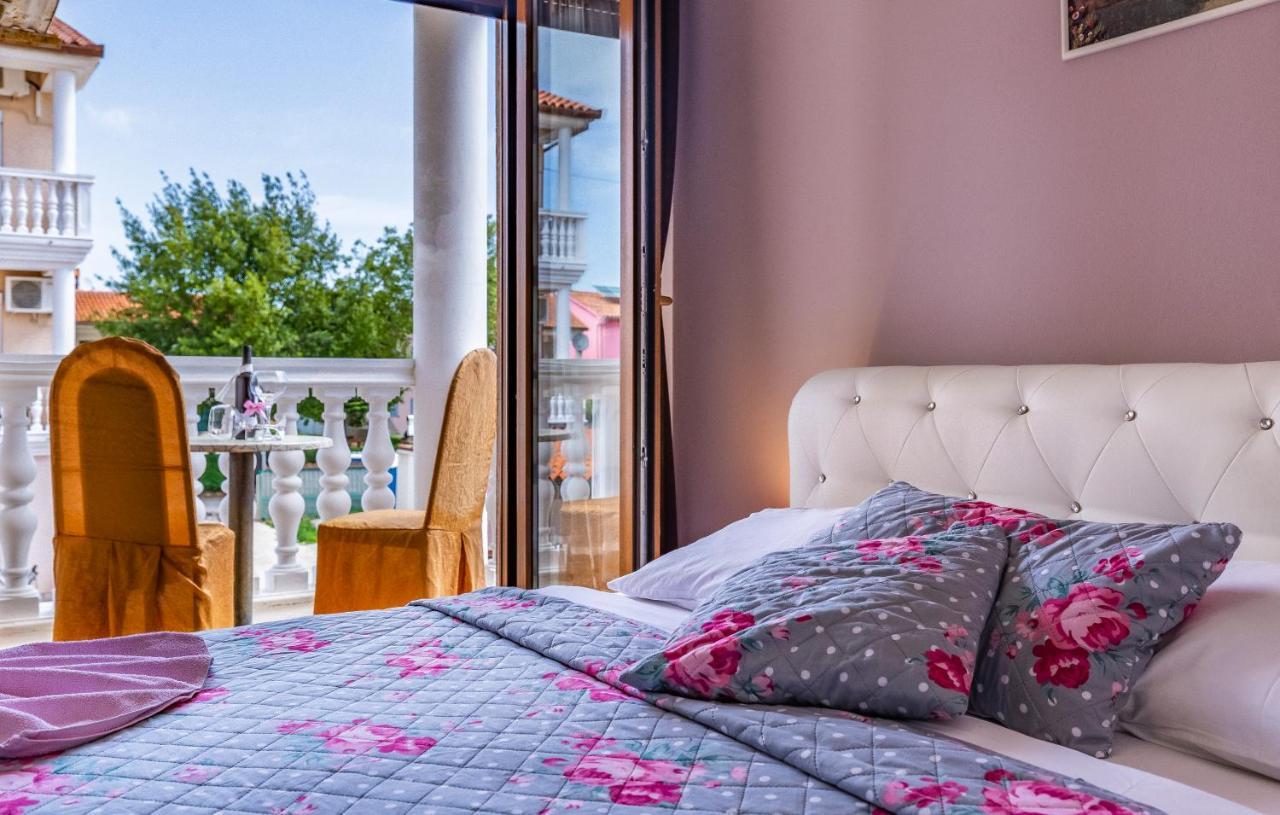 Villa San Rocco Bed & Breakfast Medulin Ngoại thất bức ảnh